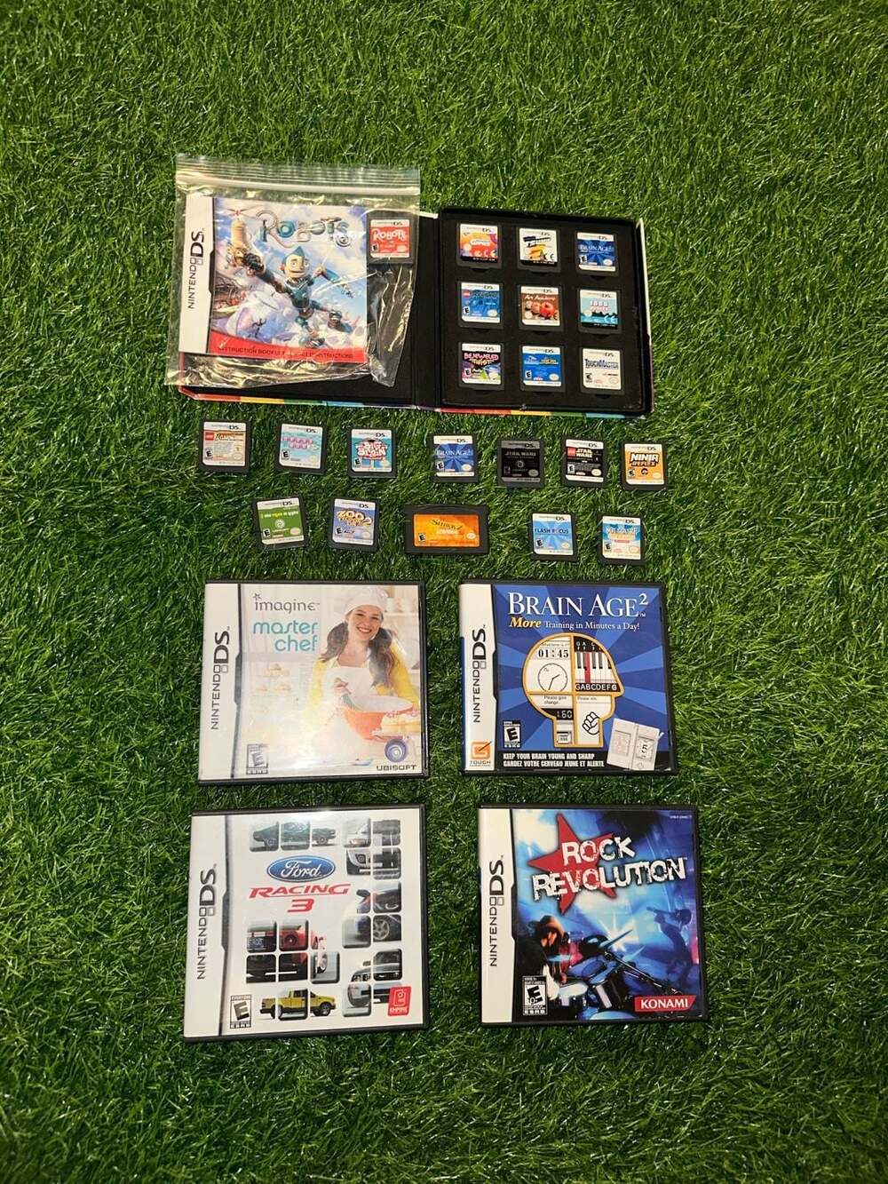 Nintendo DS Lot of 27 Games Case and Booklet